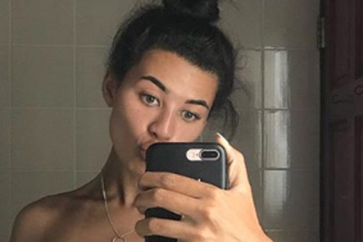 Crystal Reed bed scene