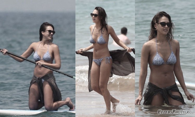 Jessica Alba Plum Naked