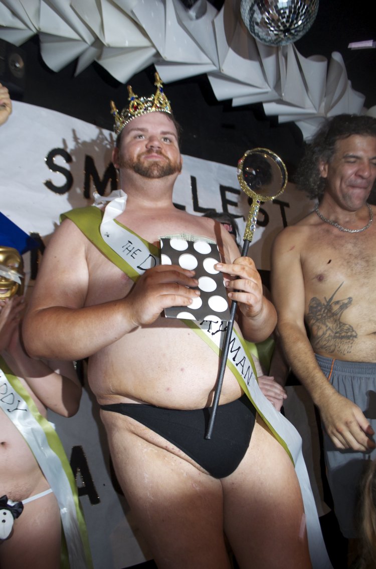 Olly Murs Hairy Hung Naked Full-Frontal Nude Male Singer Big Cock