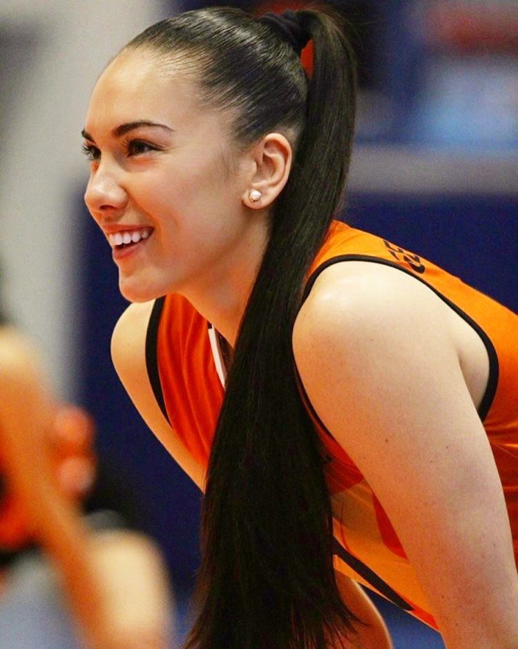 Julia Gerasimova Ukrainian volleyball player Ukraine photo