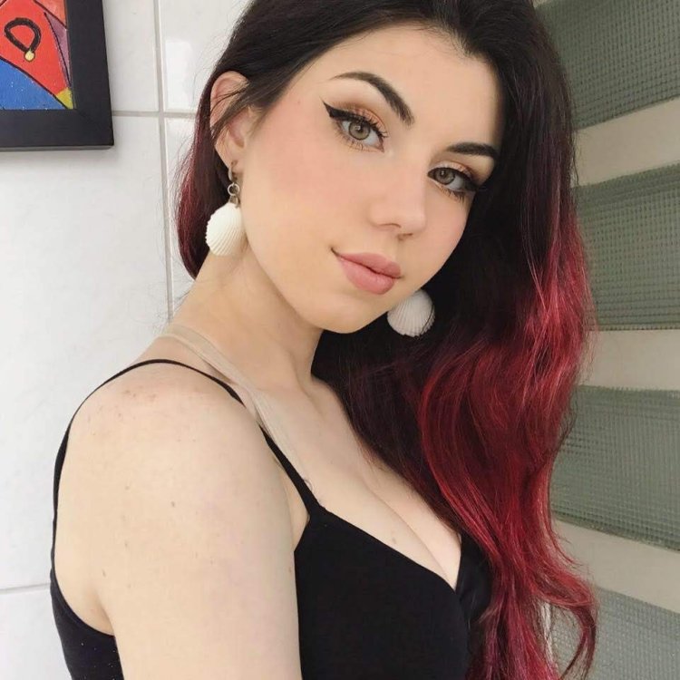 Maria Fernanda Cornejo Nu