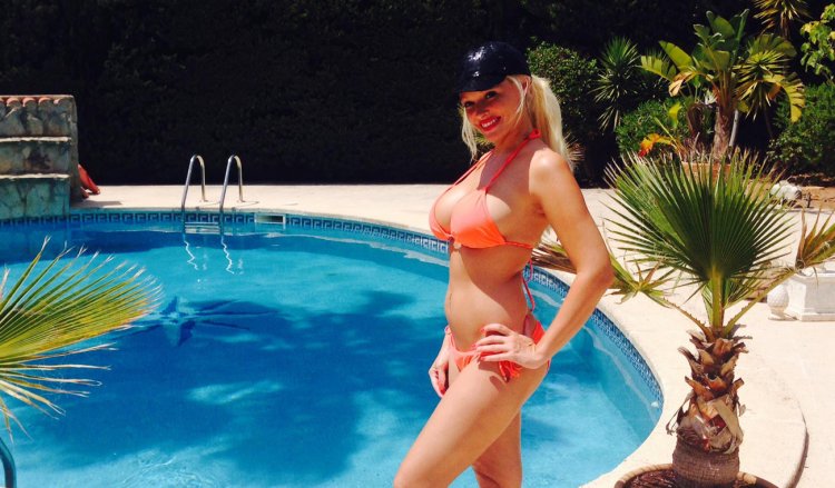 Naked tanachka 20 2 2 2