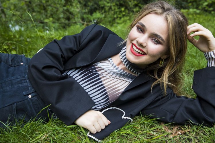 Isabella Merced (Monner)