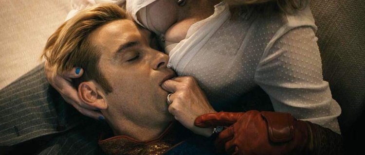 Elizabeth Shu Erotic scenes