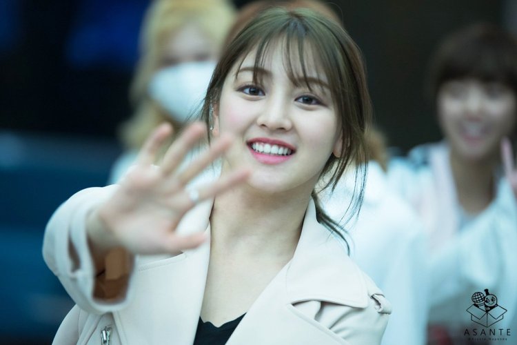 Twice Jihyo Scientist