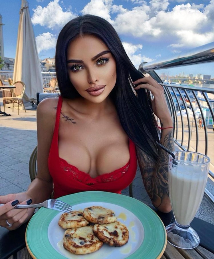 Alena Bagirova model