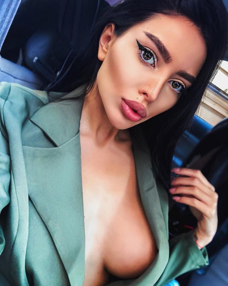 Alena omovych breast