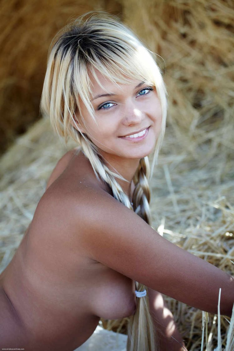 Lada Paglia Ksenia Iletkina Nude