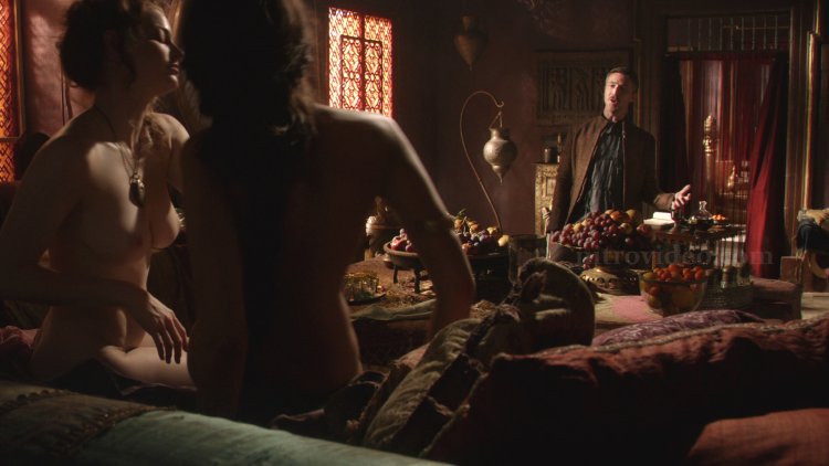 Esme Bianco is naked