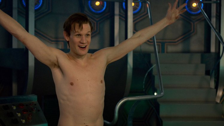 Matt Smith Crown Naked