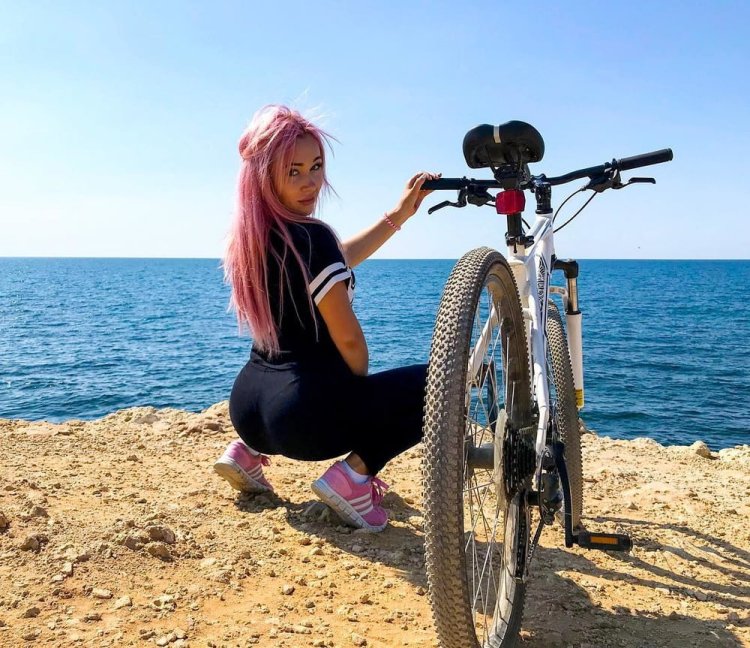 Anna kosteenko photo