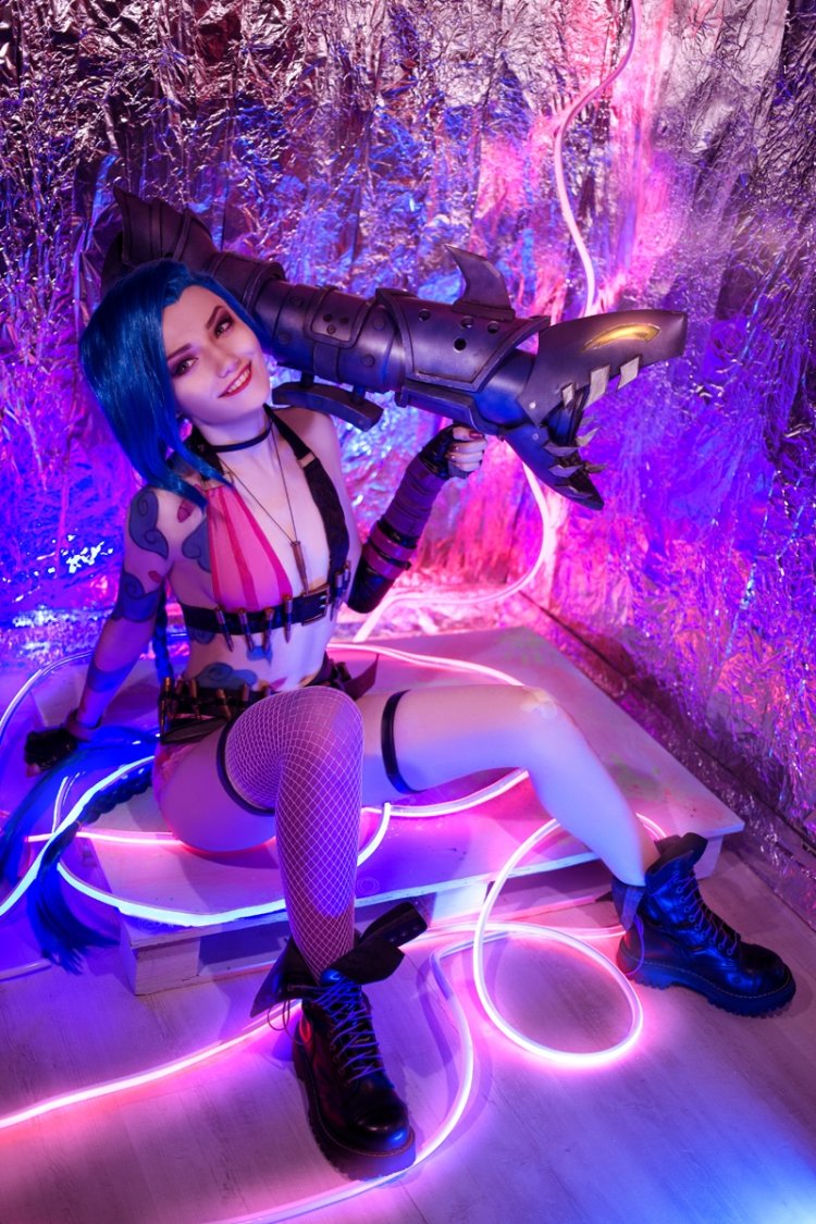 Katerina Lodyanova Cosplay Harley Quinn