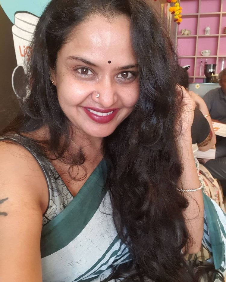 Sakshi Chaudhaire Figure