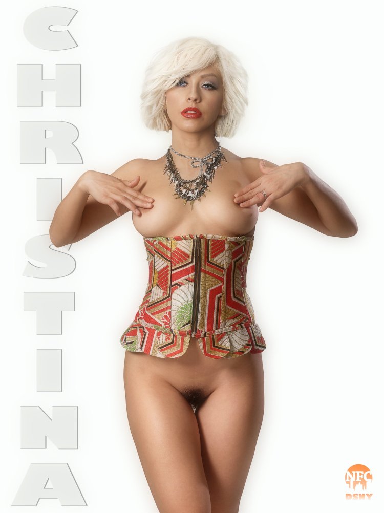 Christina Aguilera starred with bare breasts