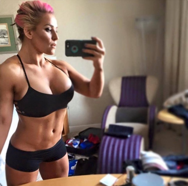 Wwe Natalya Hot