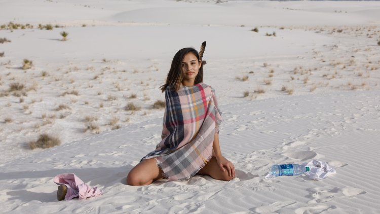 Alejandra Cobos White Sands Zishy