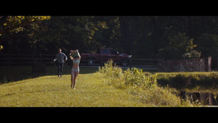 Under the dome series Britt Robertson