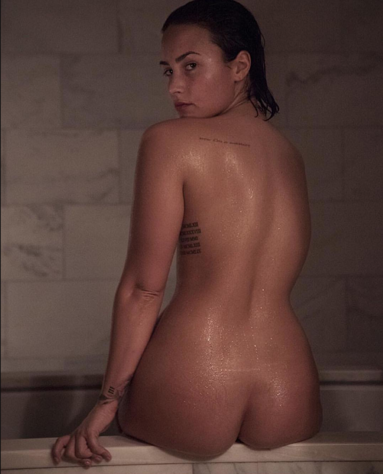 Demi lovato hot photos naked