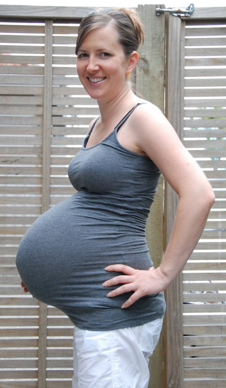 Melissa Davis Foot fetish