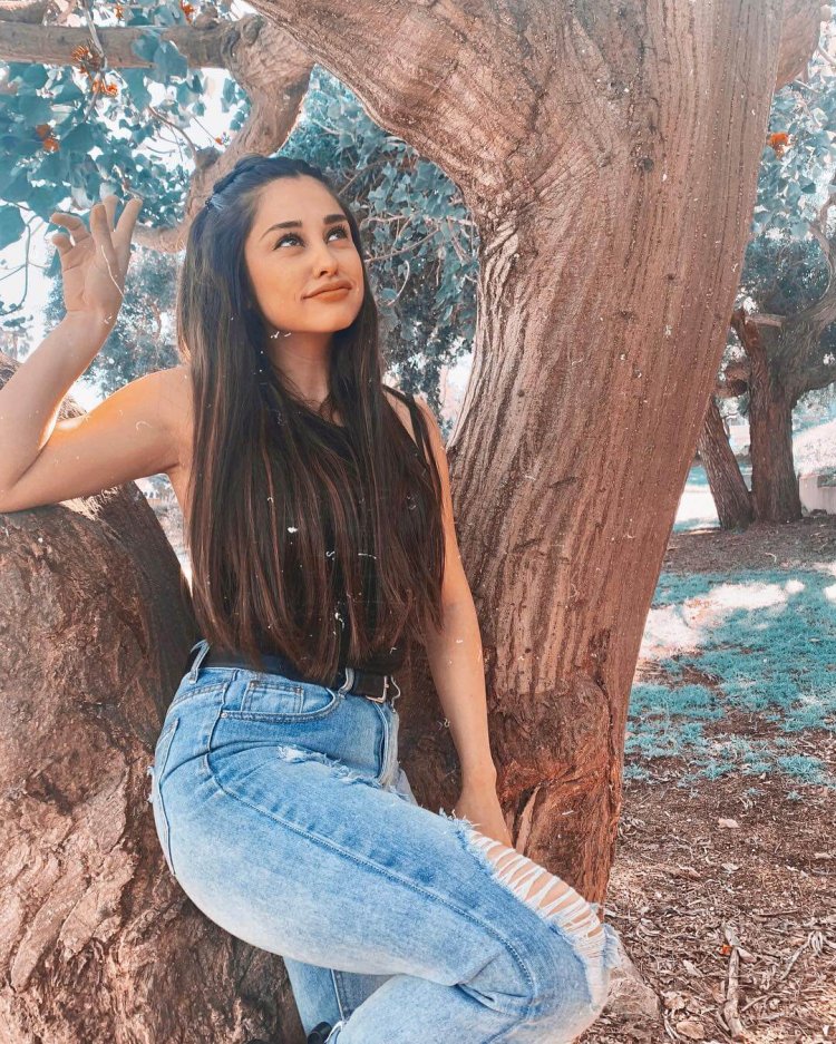 Yvette Mimieux photo