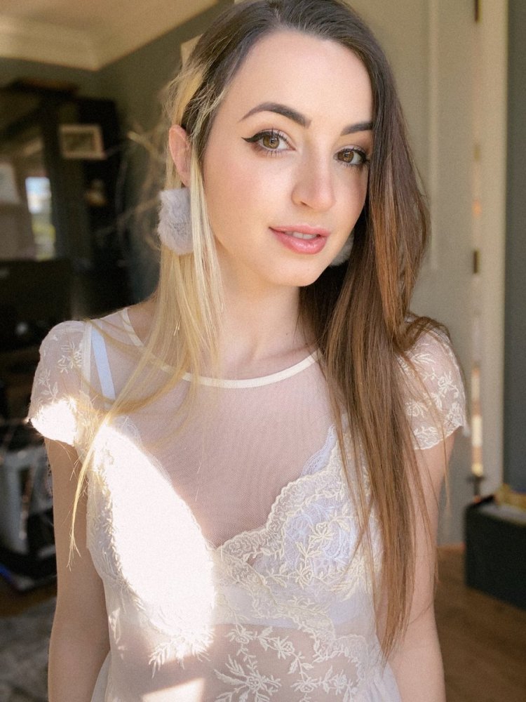 CHEYL TIEGS SPORTS ILLUSTREETED