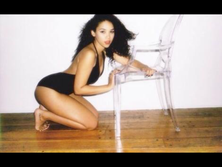 Alexandra Shipp Feet