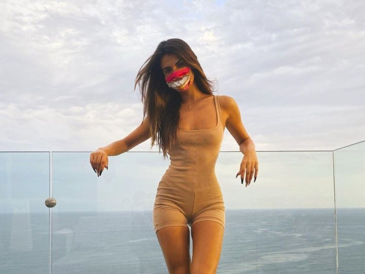 Sofia Reyes photo naked