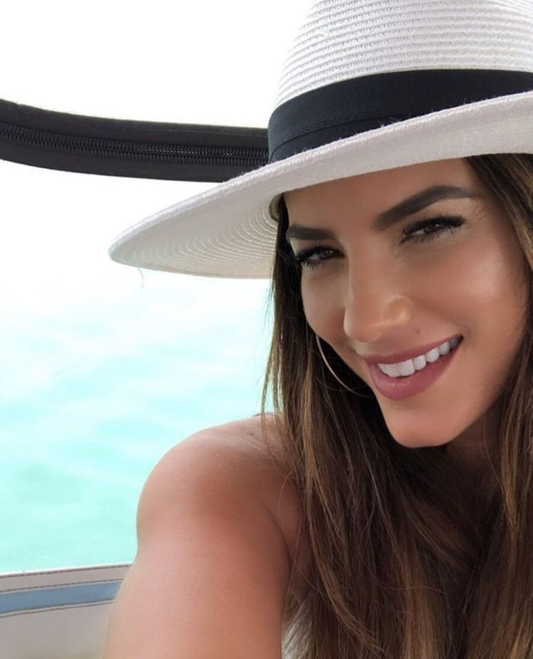 Gaby Espino Beach