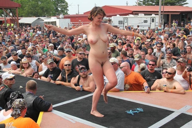Naked women in front of the public