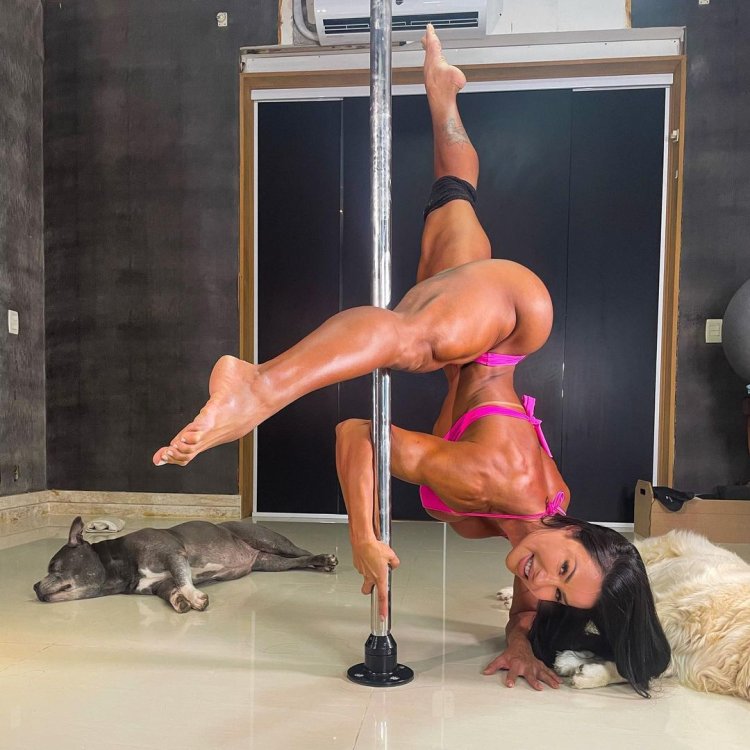 Grazian Barboza is naked