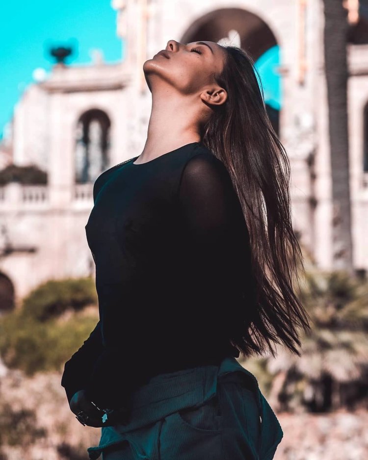 Katya Safarov and Alice Grobova