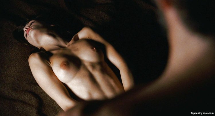 GEREMIS REMENGE Naked in the film