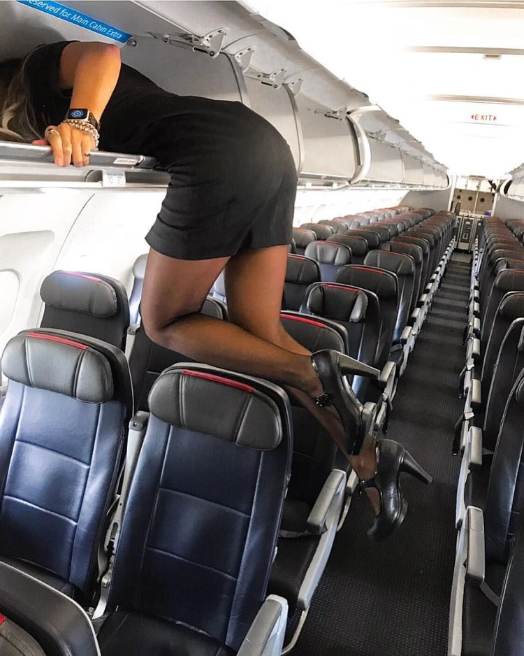 Stewardess Parachute