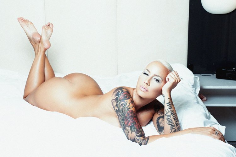 Amber Rose Maxim