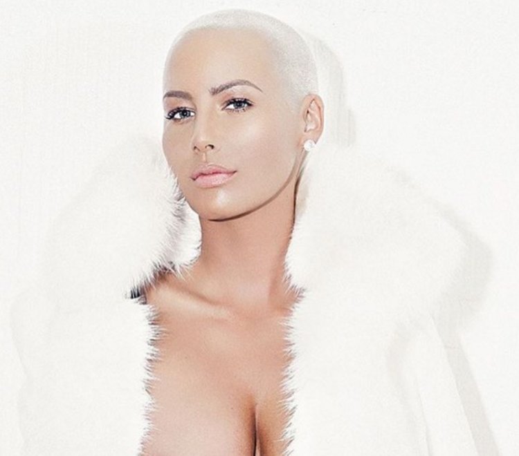 Amber Rose 18