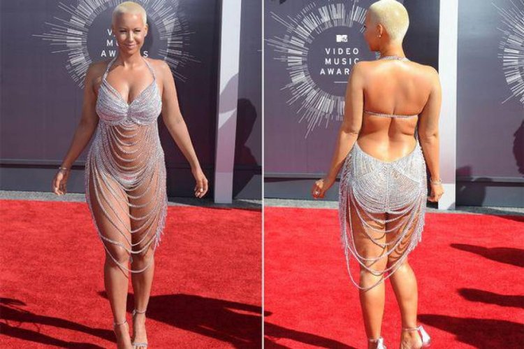Amber Rose Hot