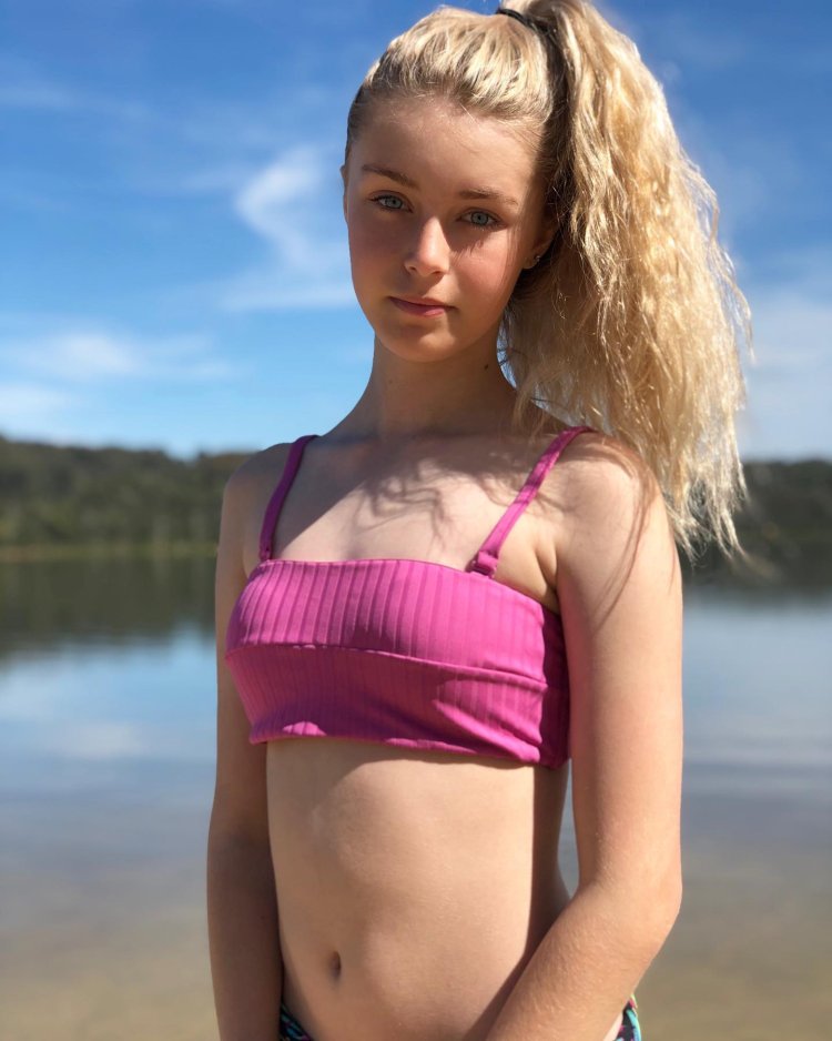 Bridget Fund in Youth Naked