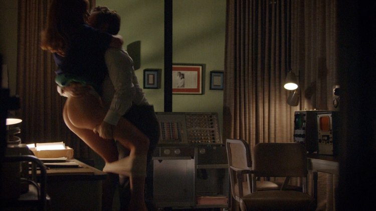 Emily Kinny Erotic scene