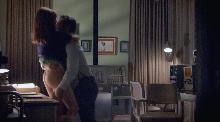 Jenny Kokhoutov Bondage