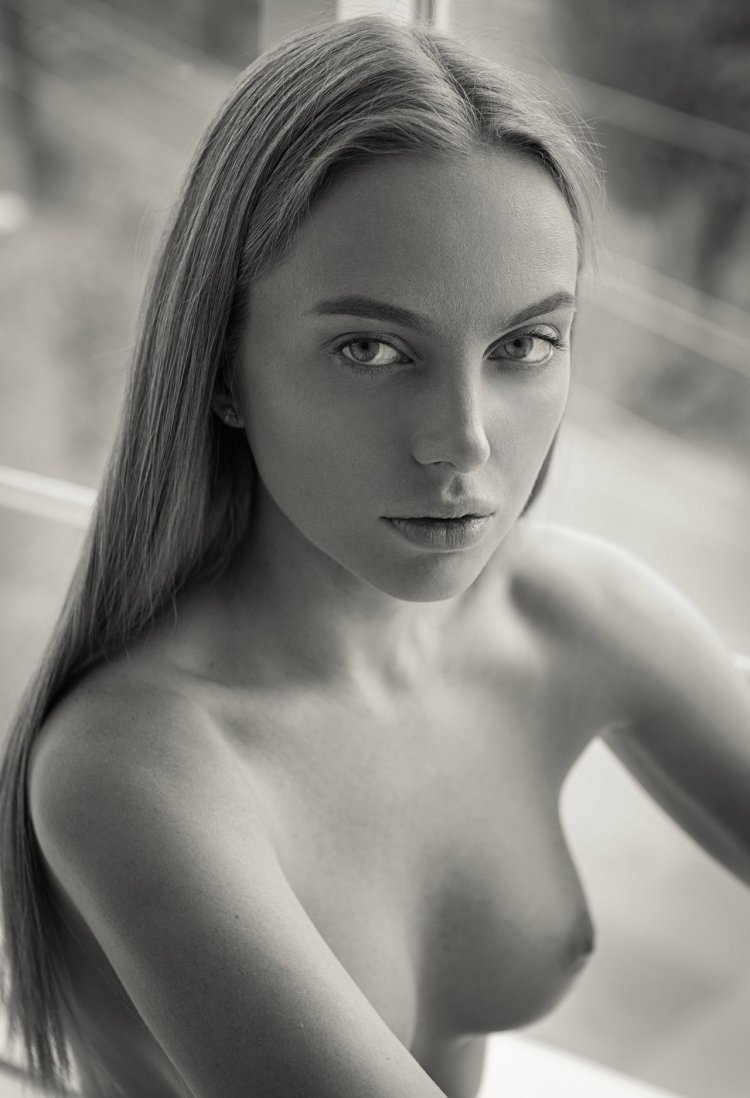 Alina Vasilieva Nude model