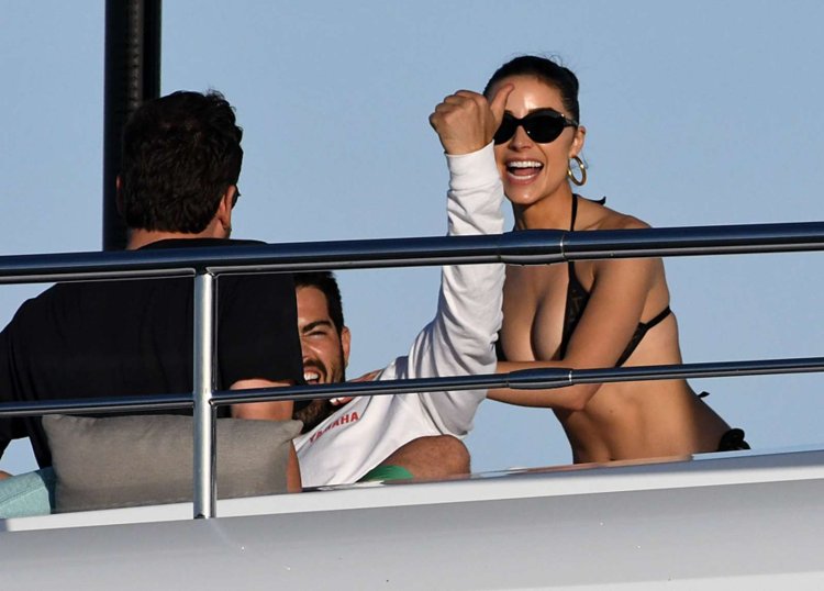 Olivia Kalpo with a guy