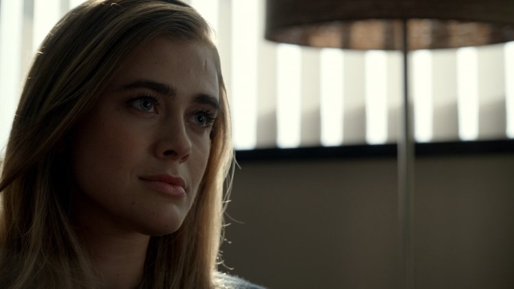 Melissa Roxbur Beach Manifesto