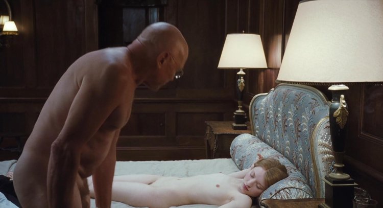 Sleeping beauty film 2011 Emily Browning