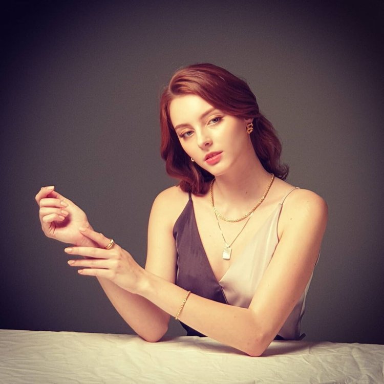 Marina Bondarko Deepfakee