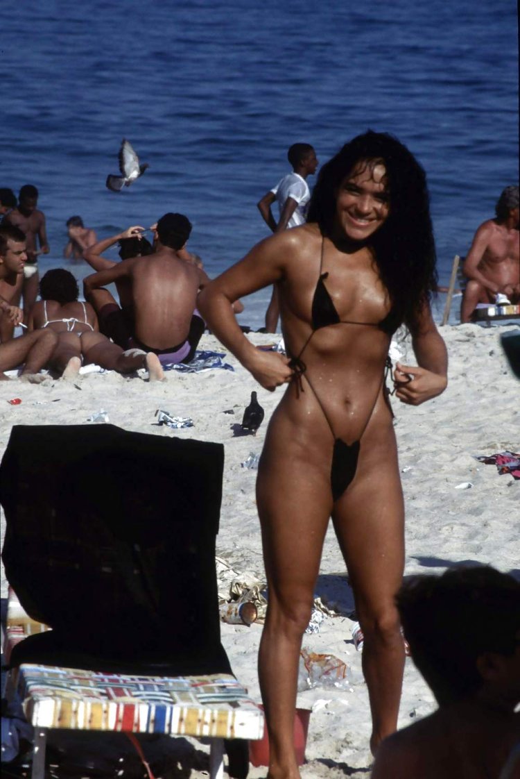 Andrea Martins Brazili Carnival