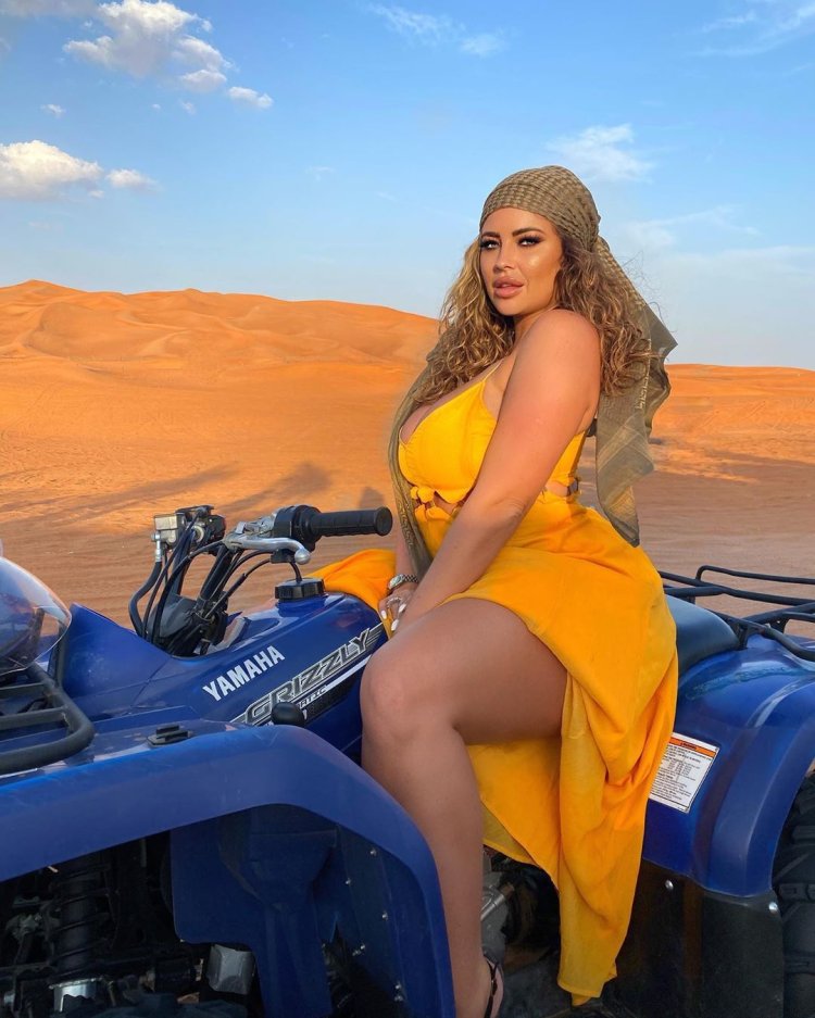 Anna Sakharova model