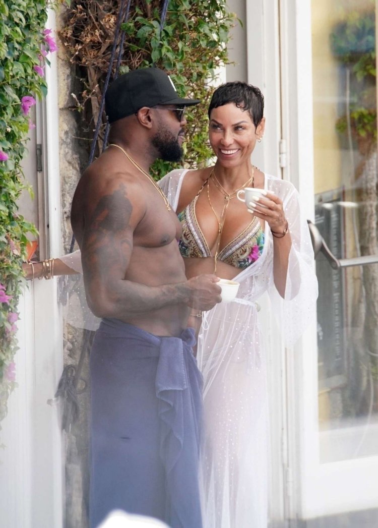 Nicole Skoresenberg Figure