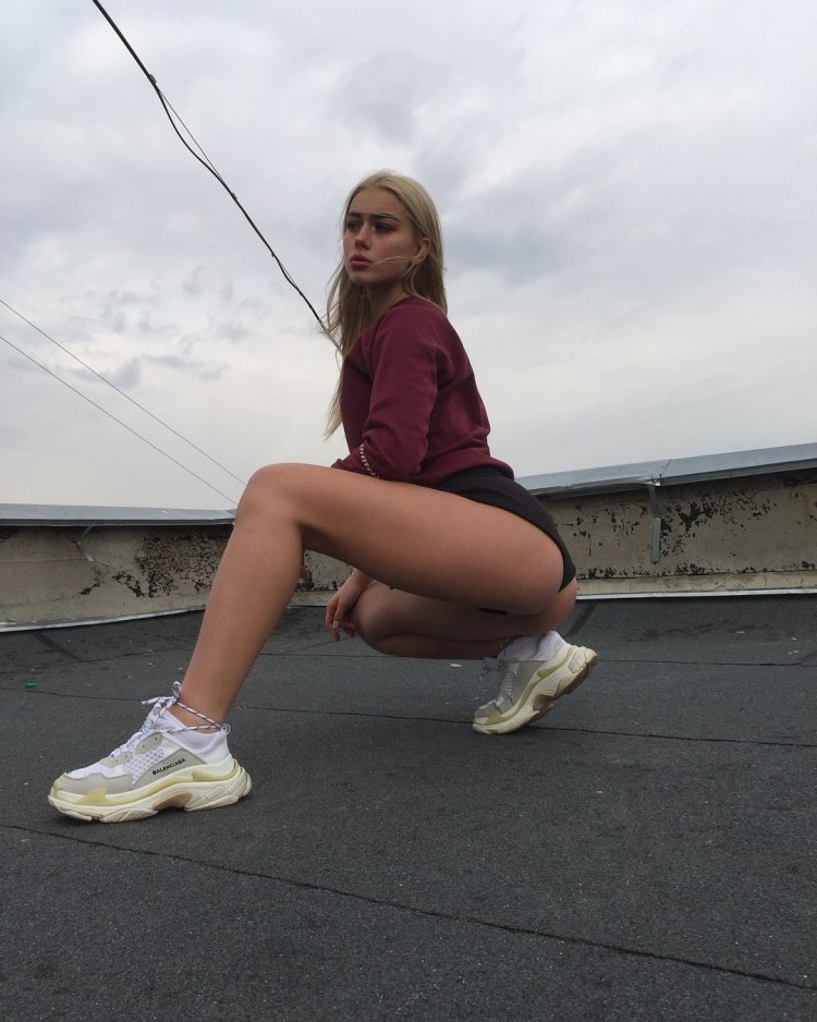 20-year-old model Kalen Ward