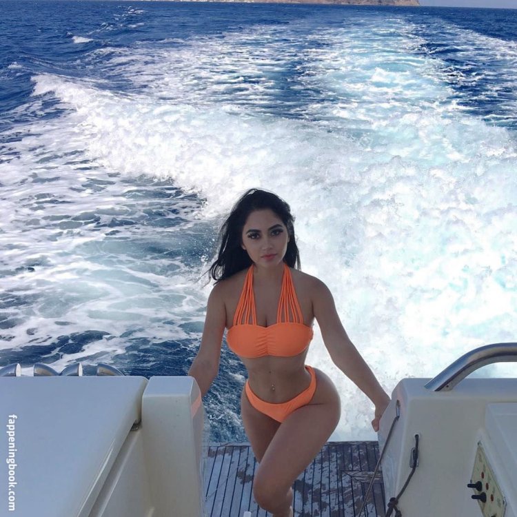 Jailin Oda Ochoa Gif