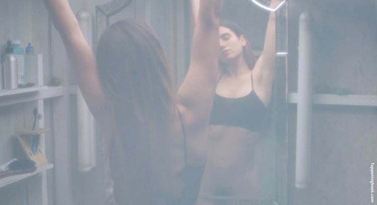 Jennifer Connelli 1991 Sex